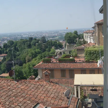 La Luna Blu In Old Town Affittacamere Bergamo